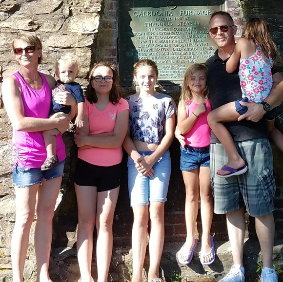 Meet Your Posher - Picture 8 of 8